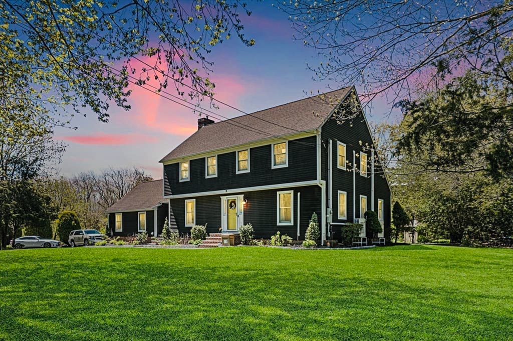 1 Caroline Dr