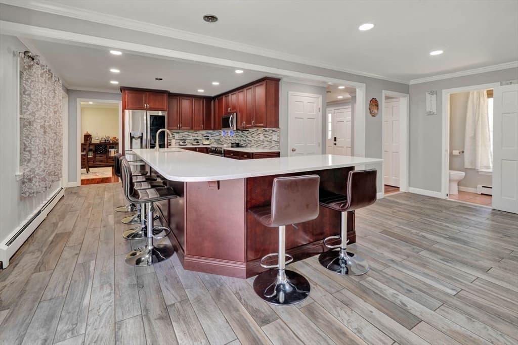 1 Caroline Dr photo 4