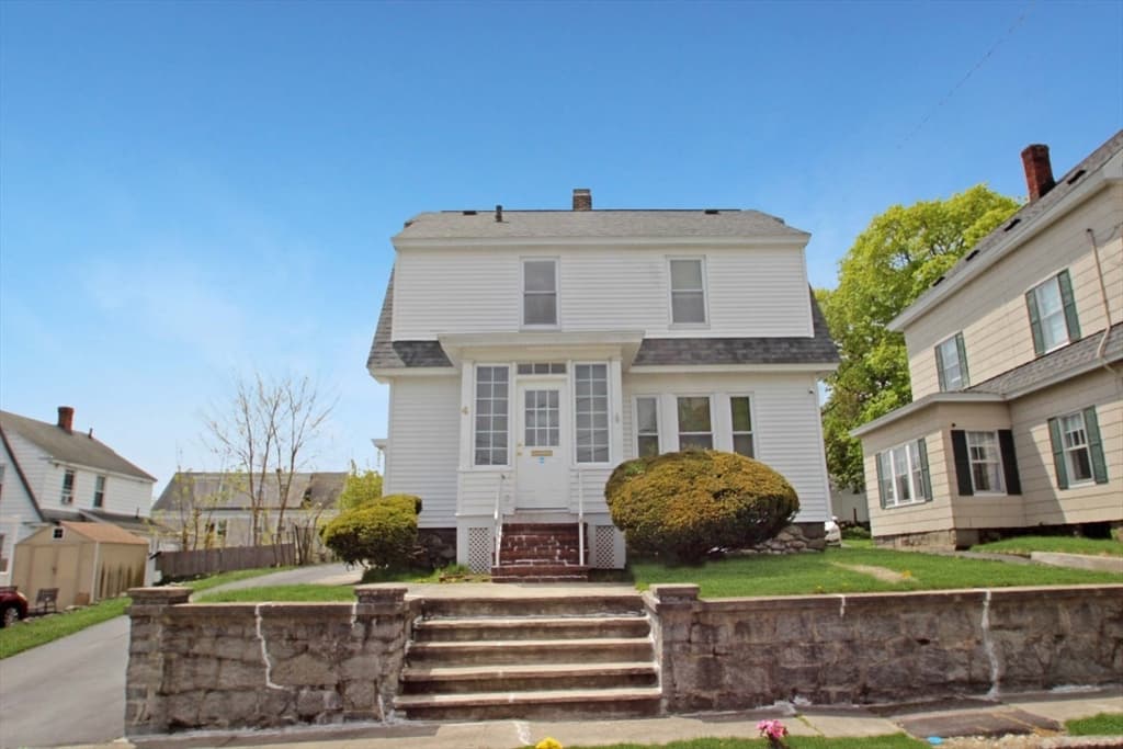 4 Field Ave photo 3