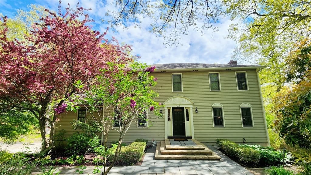 149 Brigham Hill Rd