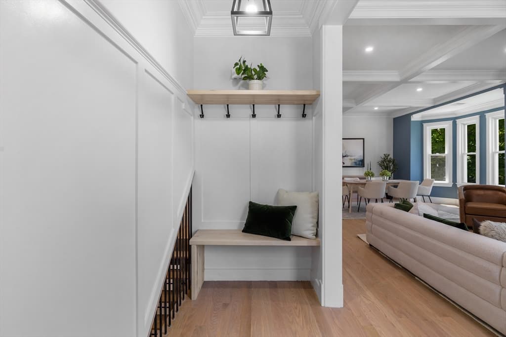 91 Hillside Ave #1 photo 2