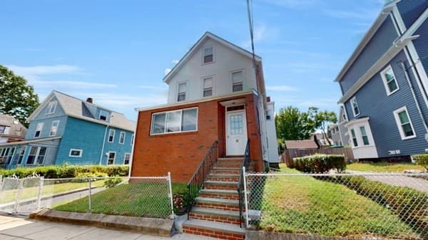 9 Crandall St