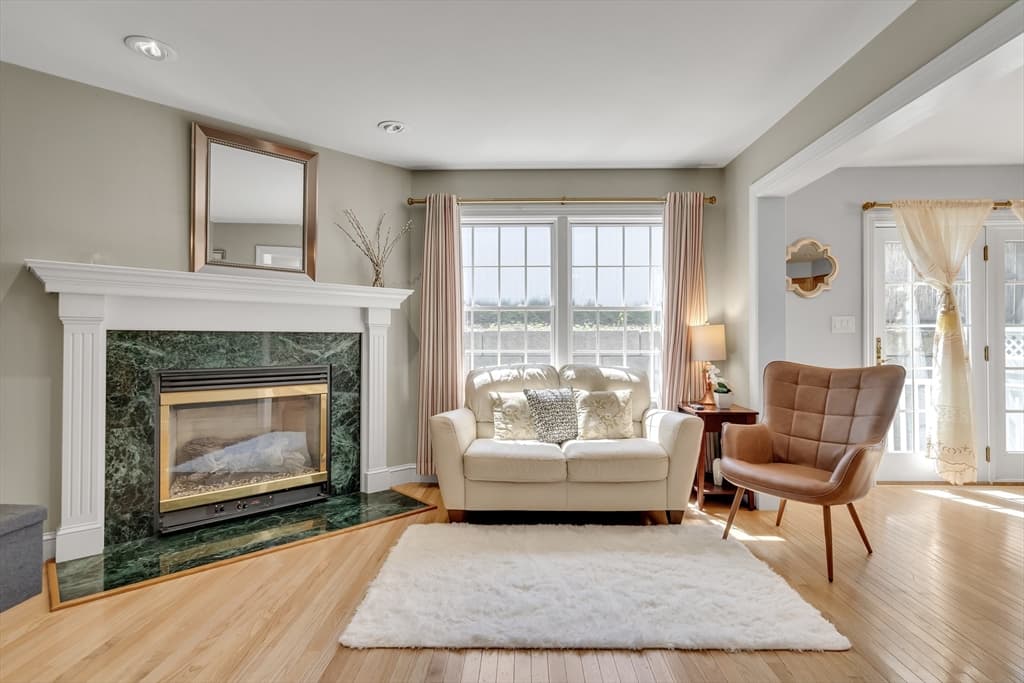 8 Edgemoor Cir #8