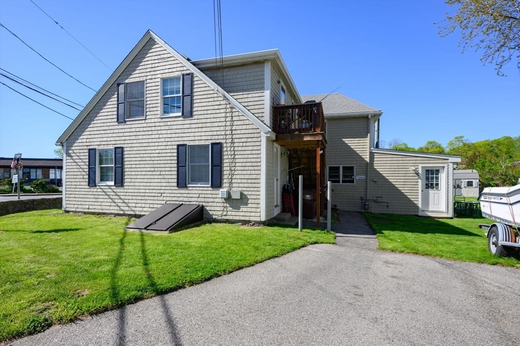241 Hull Street photo 3