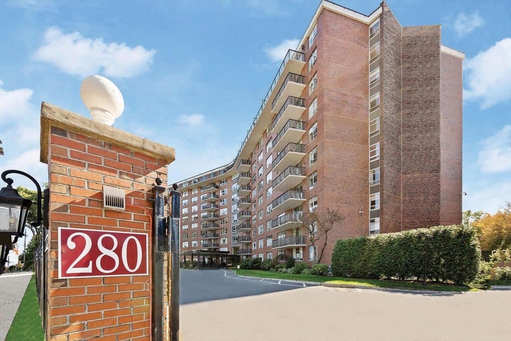 280 Boylston St #701 photo 2