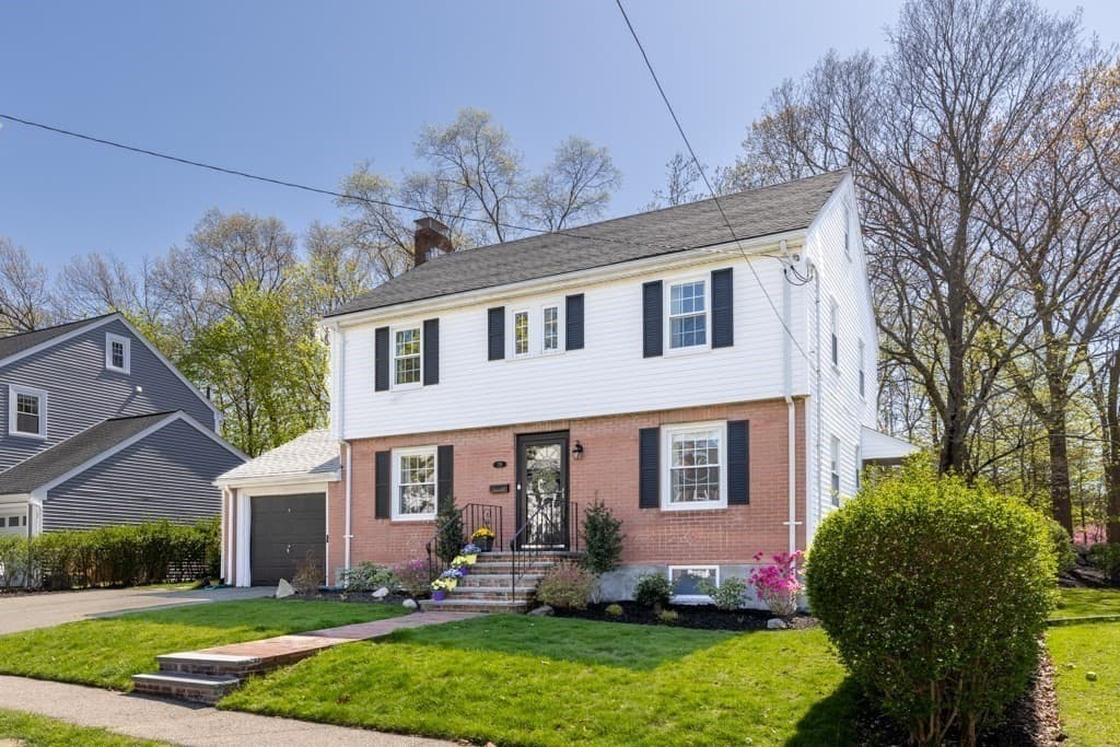 70 Gulliver St photo 2