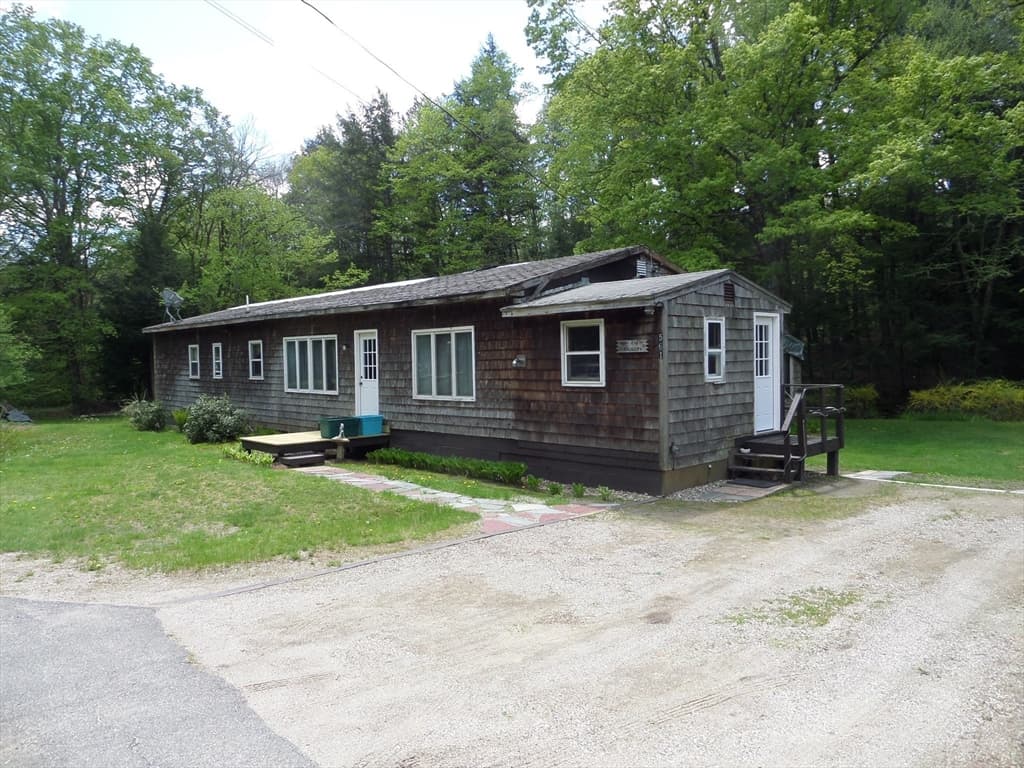 561 Dingle Rd photo 2