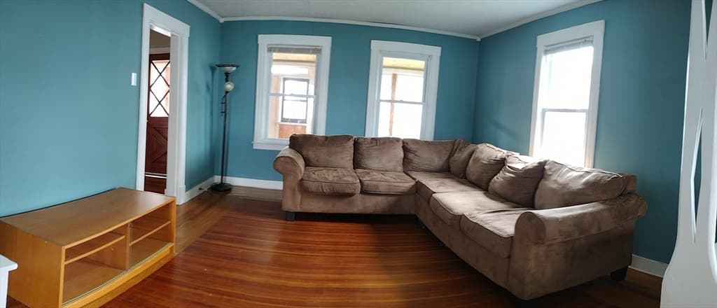 47 Davenport St photo 4