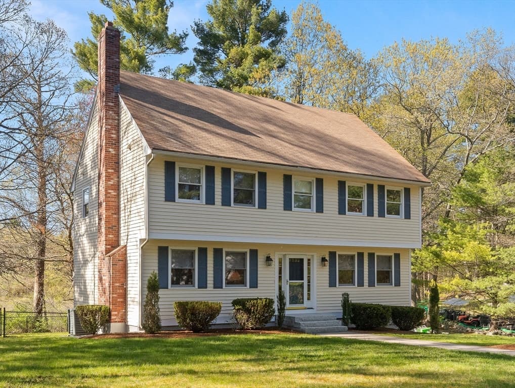 336 Sharpners Pond Rd photo 3
