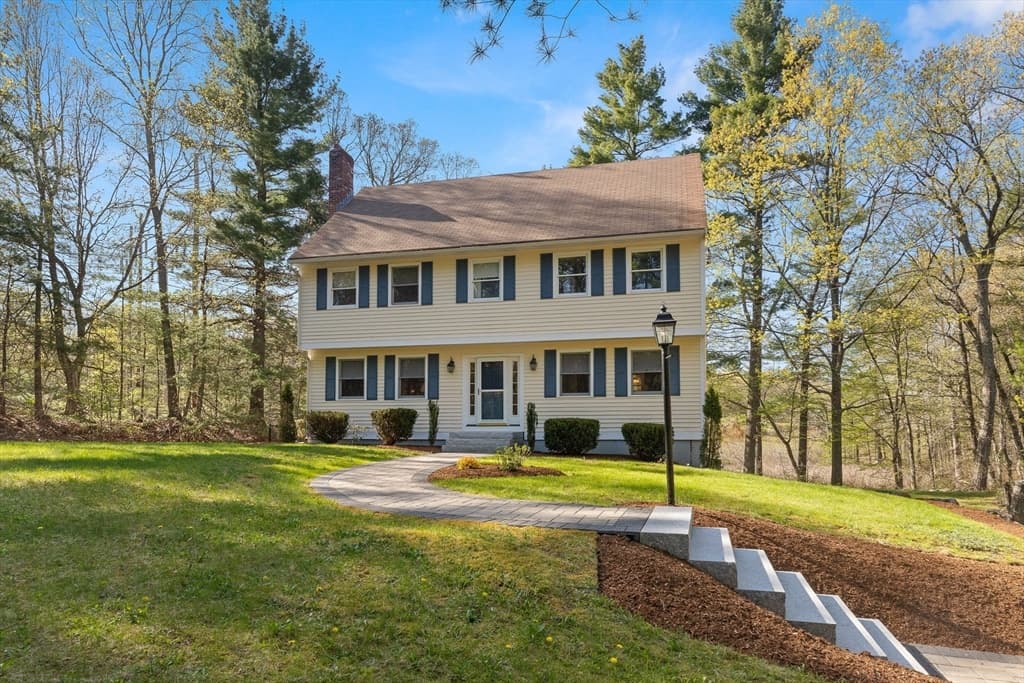 336 Sharpners Pond Rd