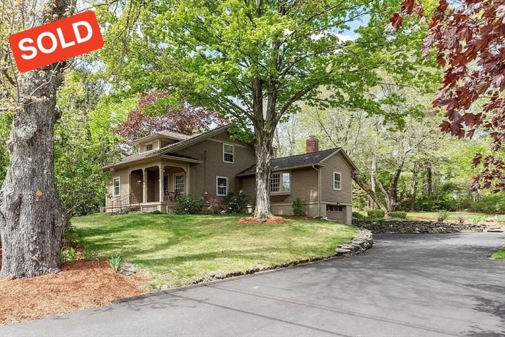 164 Leominster Rd