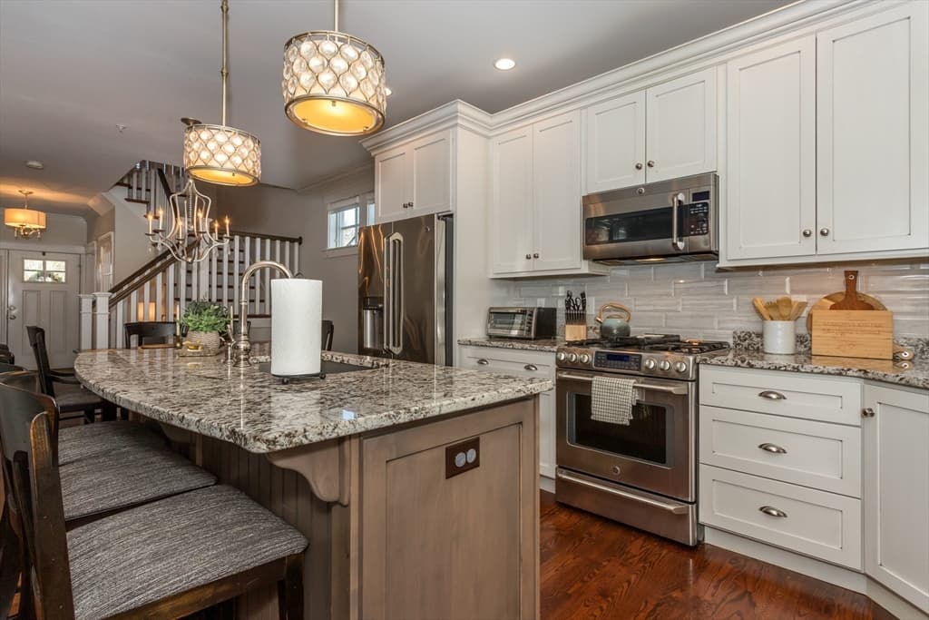 8 Cooks Farm Rd #8 photo 3
