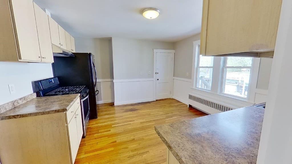 163 Kendrick Ave #- photo 2