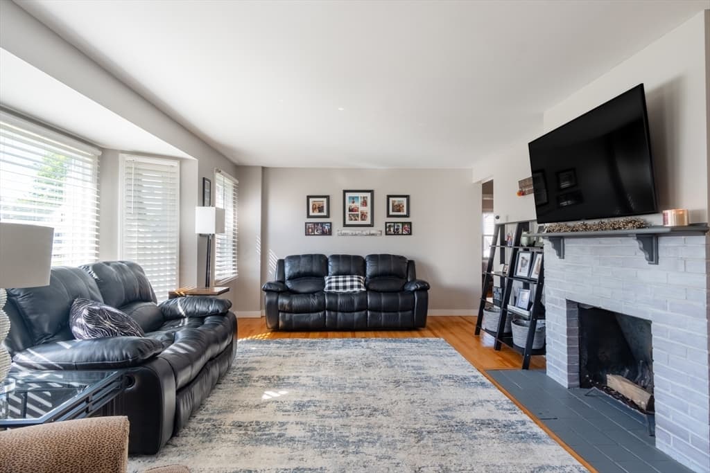 34 Frontenac Street photo 3