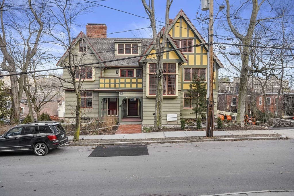 165 Winthrop Road #C photo 2