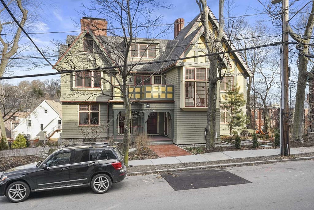 165 Winthrop Road #C photo 3