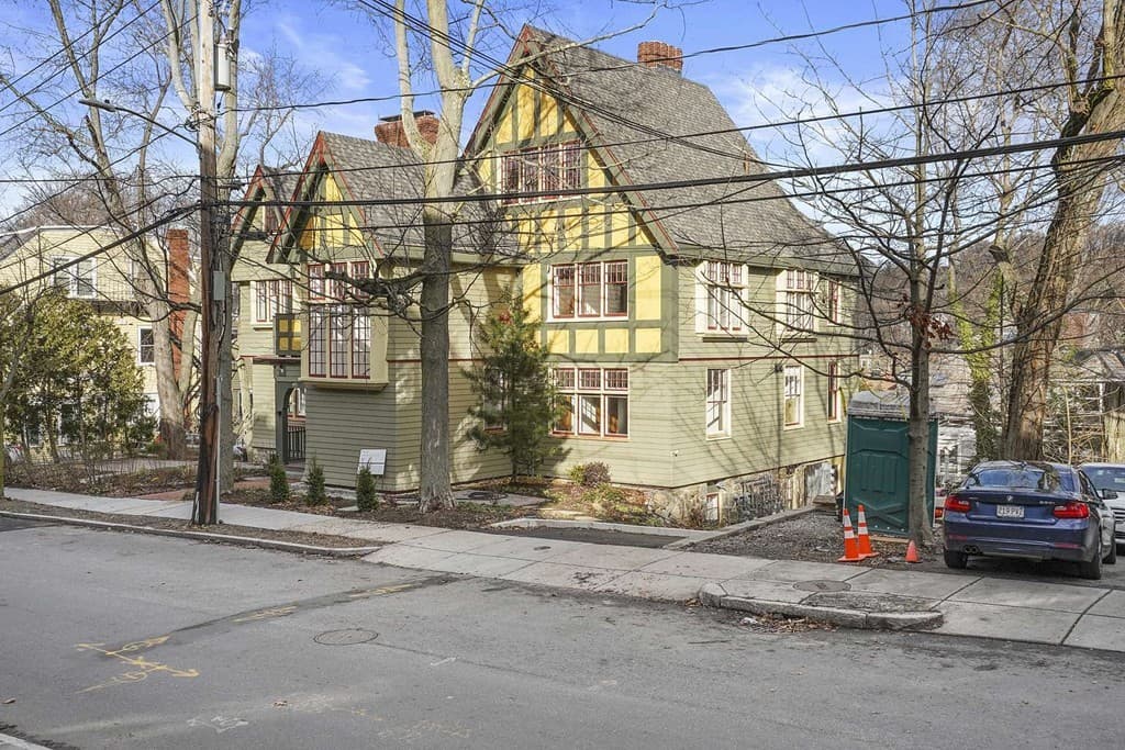 165 Winthrop Road #C photo 4