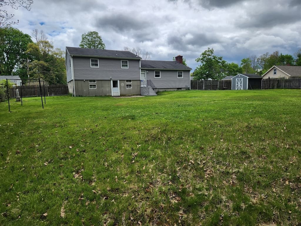 16 Pierce St photo 4