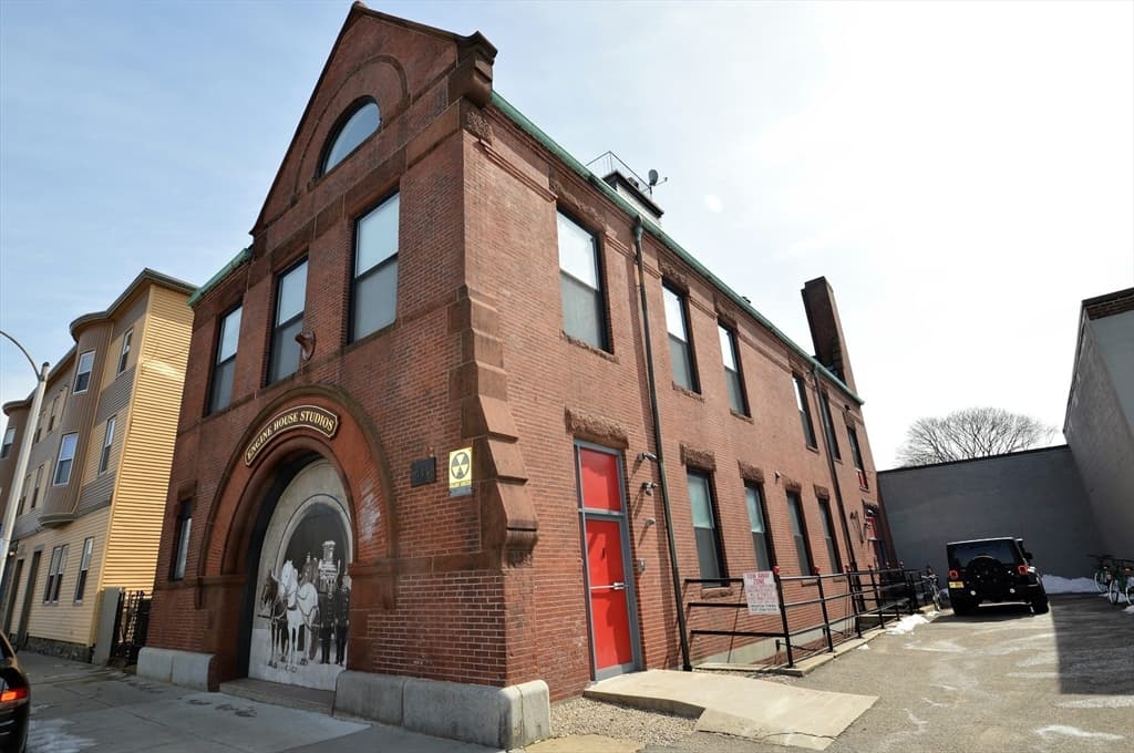 444 Western Ave #4