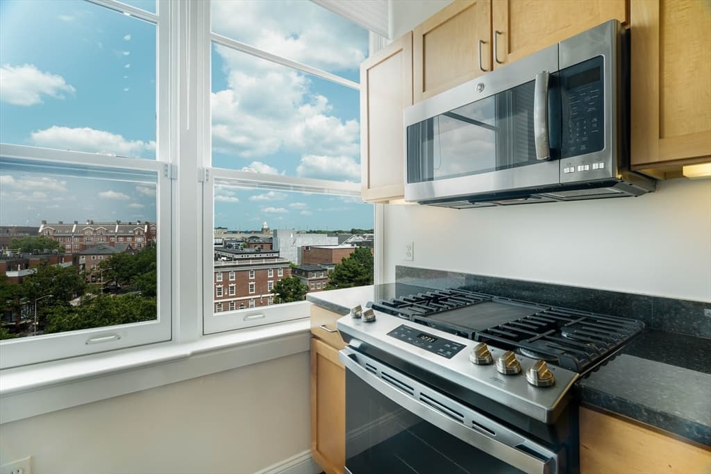 51 Lafayette St #610 photo 3