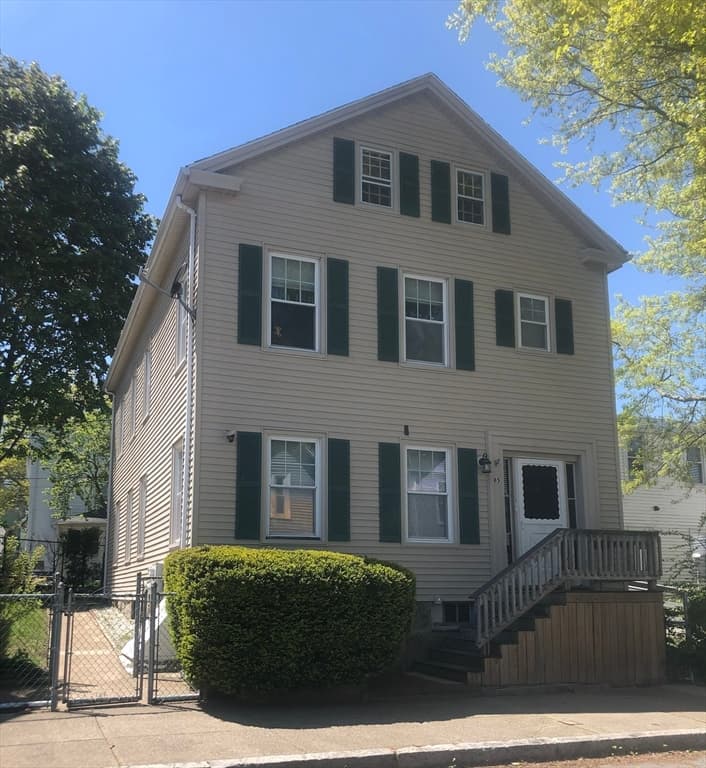 85 Walden St