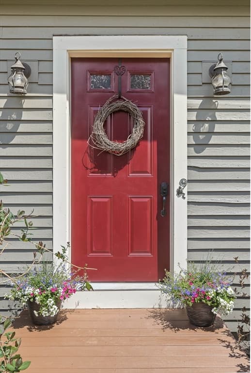 42 Stewart St photo 3