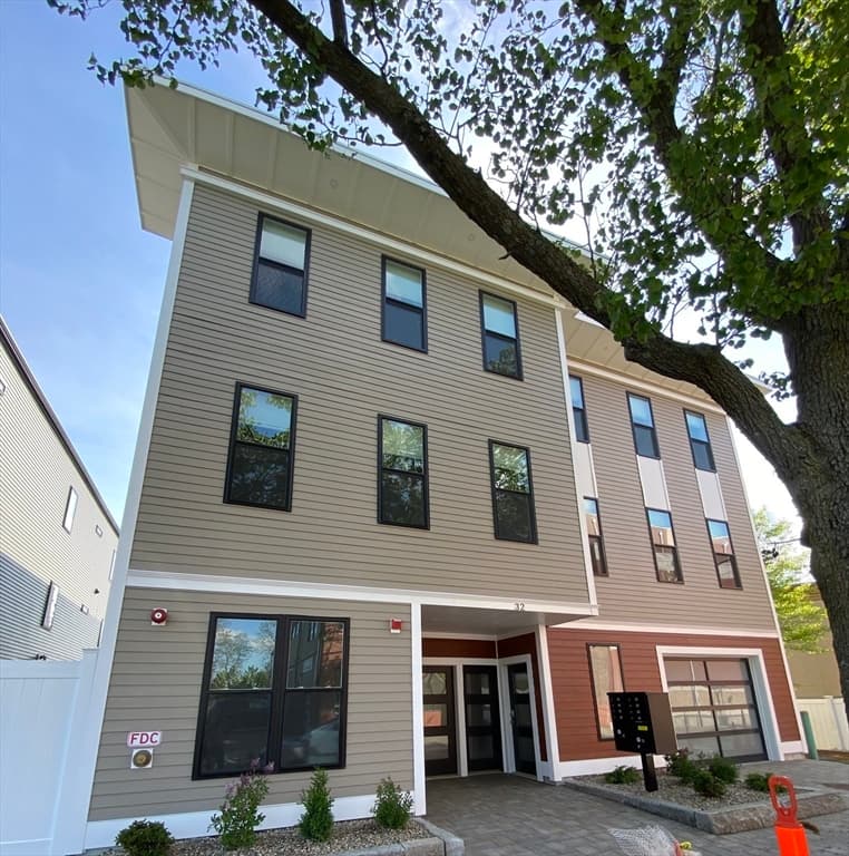 32 Norwood St #4 photo 2