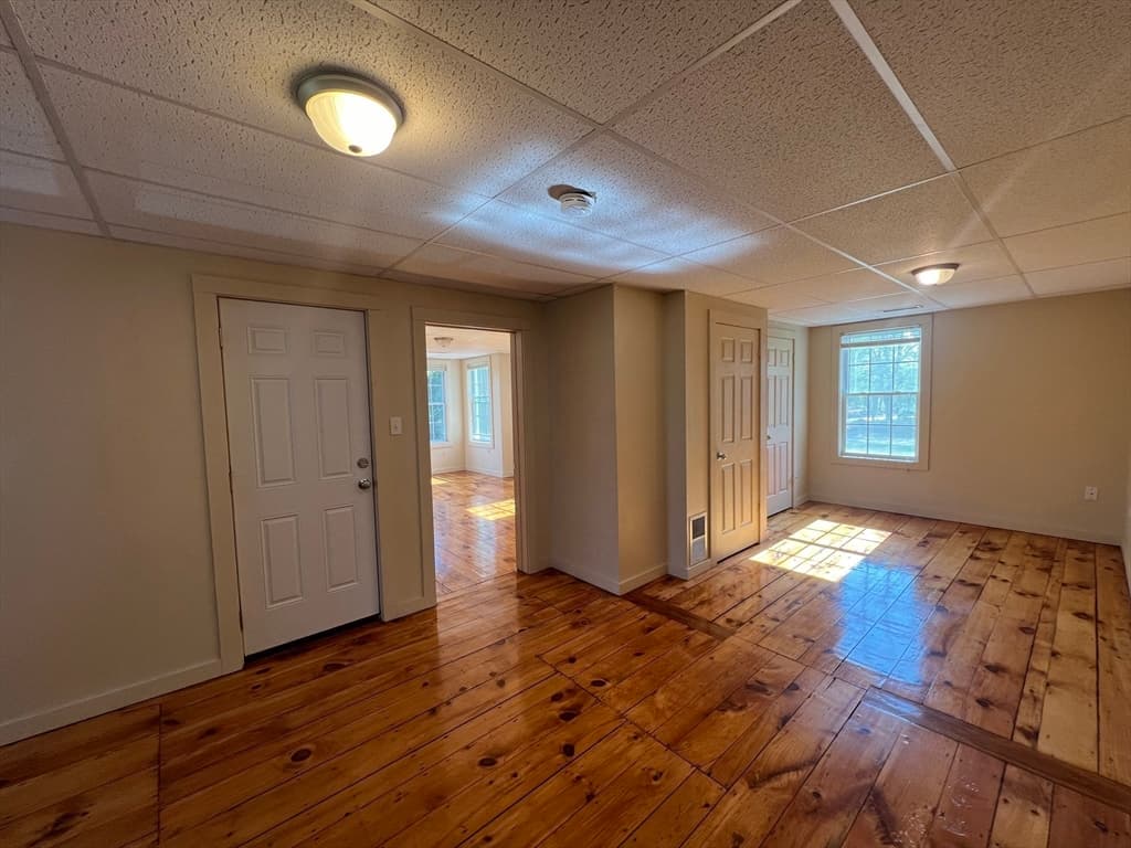 131 School St #2L photo 2