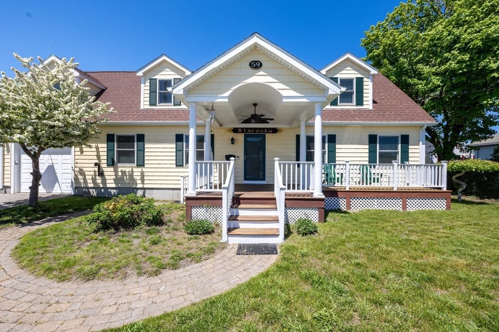 59 J St photo 5