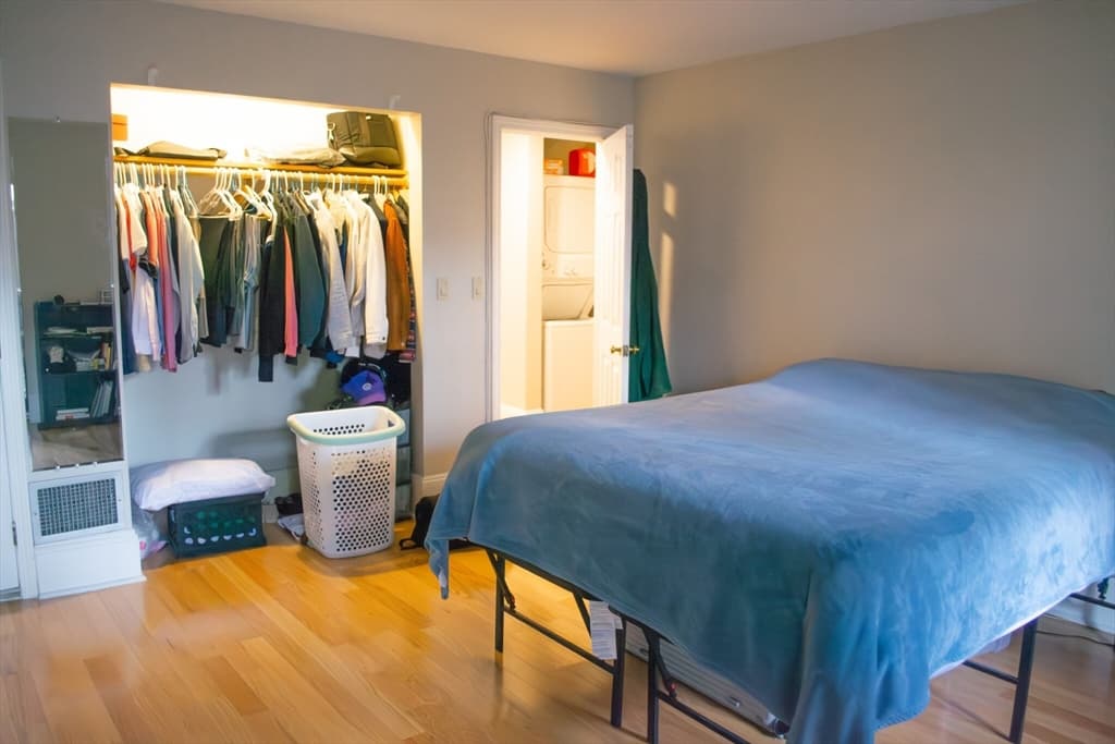 570 Massachusetts Ave #1 photo 3