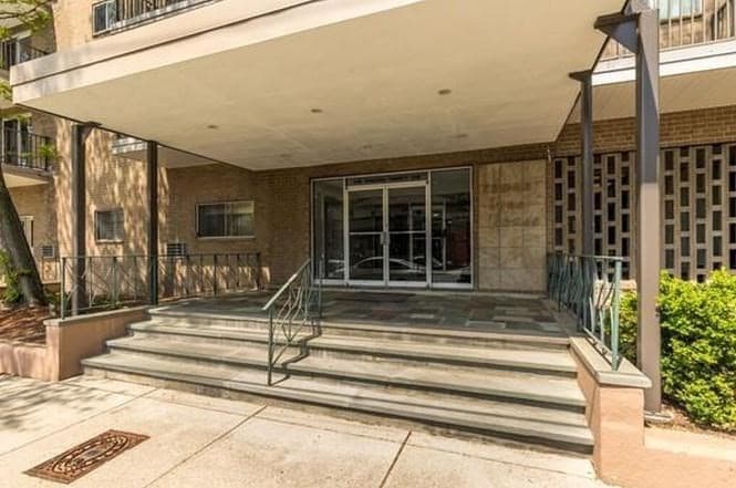 121 Tremont St #419 photo 3