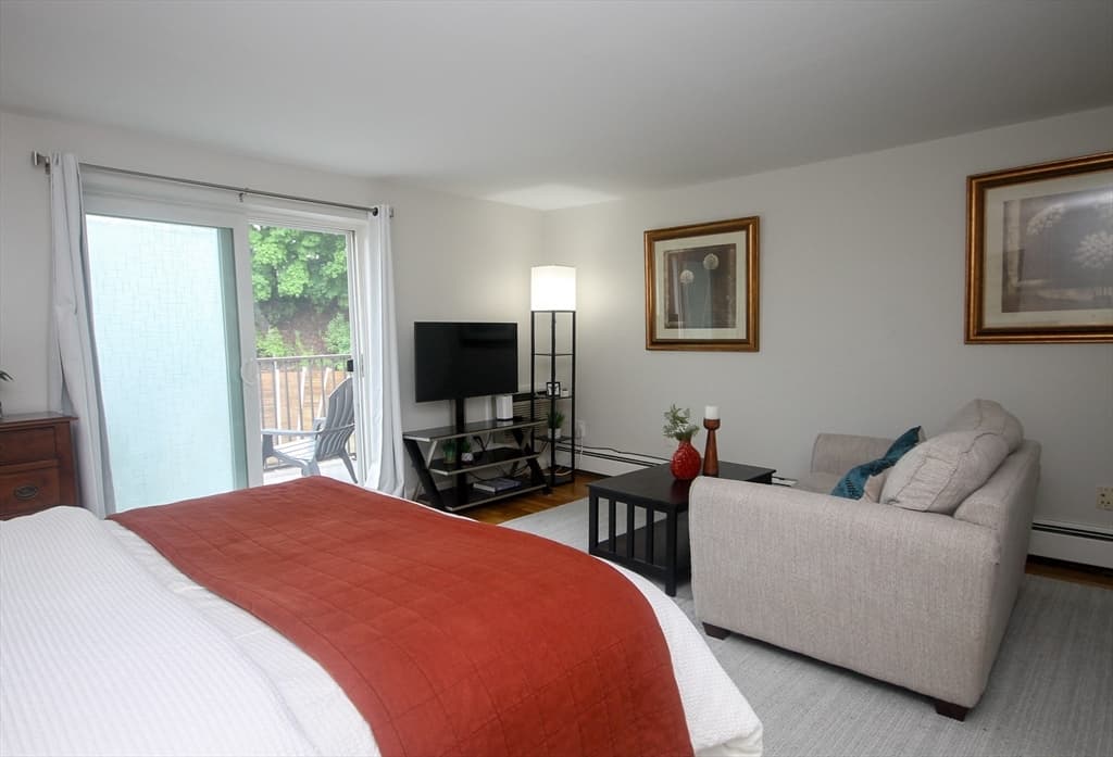 121 Tremont St #419 photo 5