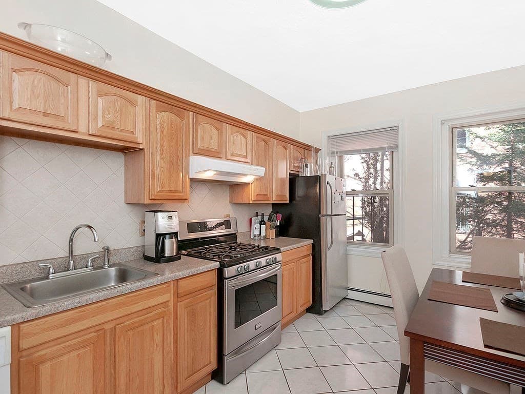 124 Union Park St #2 photo 2