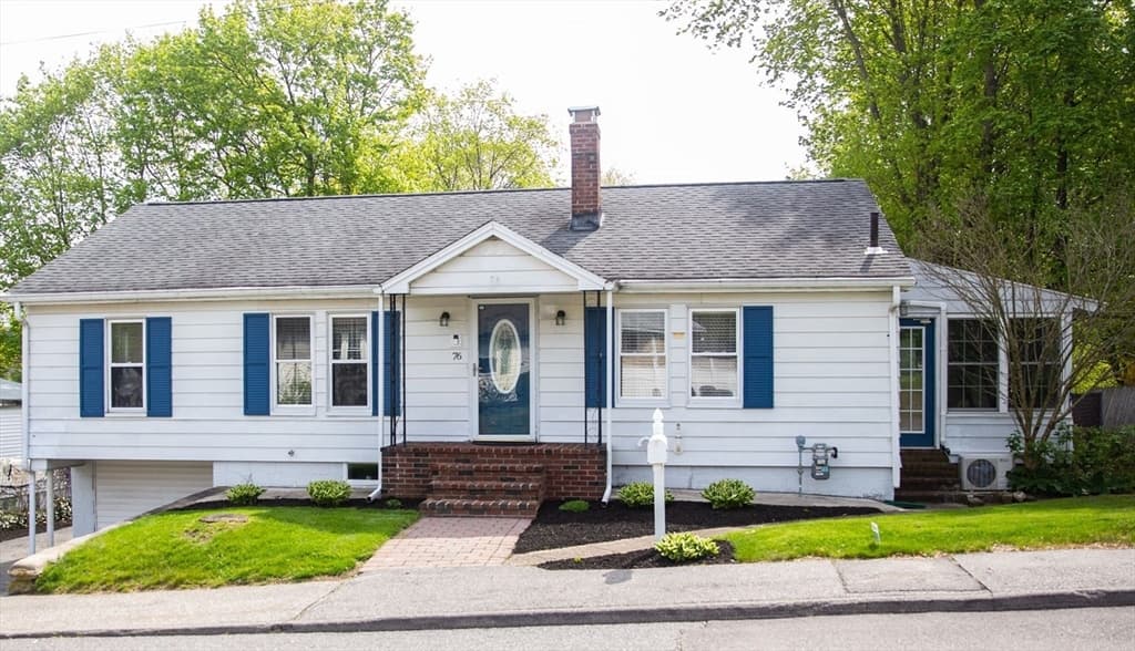 76 Cook Ln