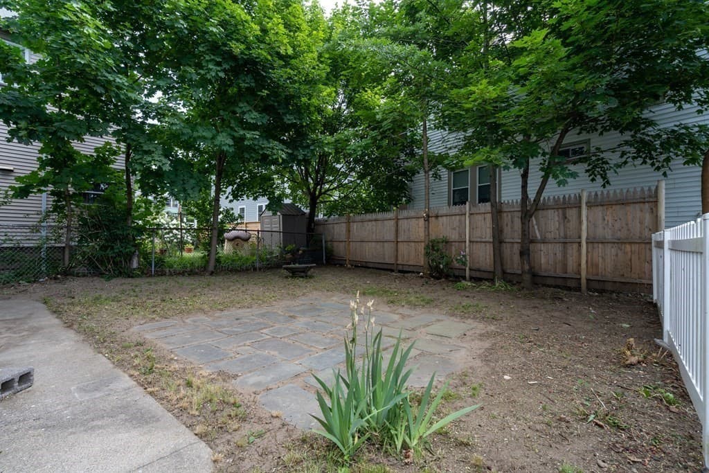 57 Saint Sauveur Court #1 photo 5