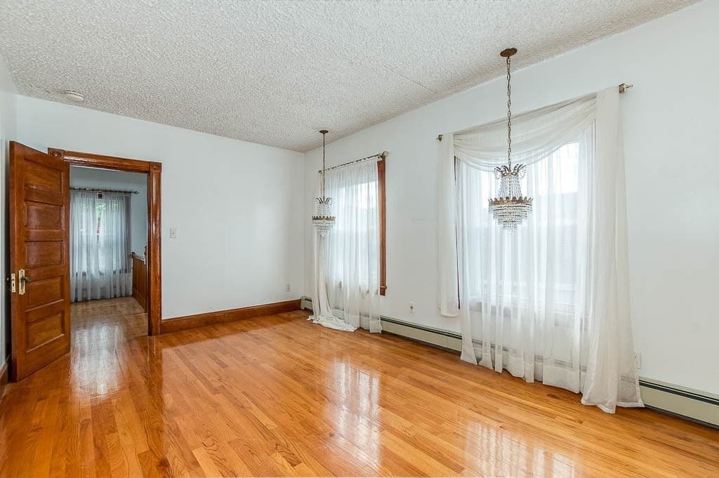 61 Old Colony Avenue photo 4