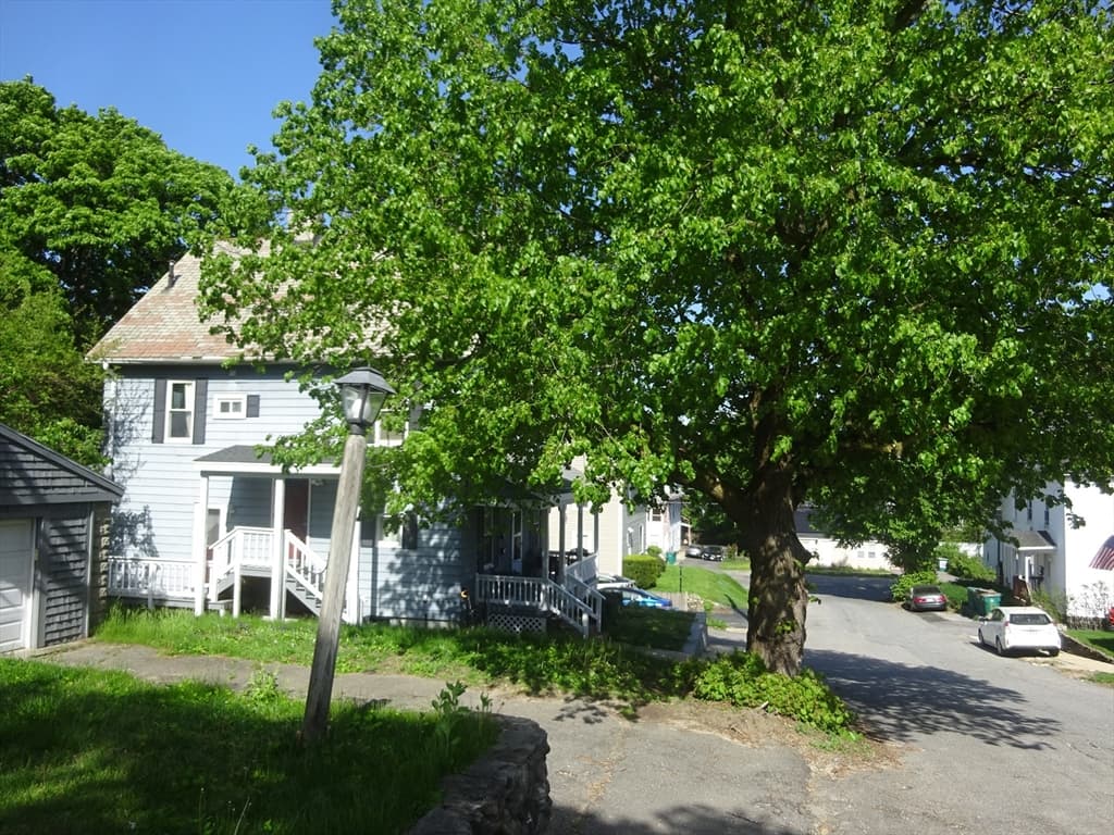 10 Brandon Ave photo 2