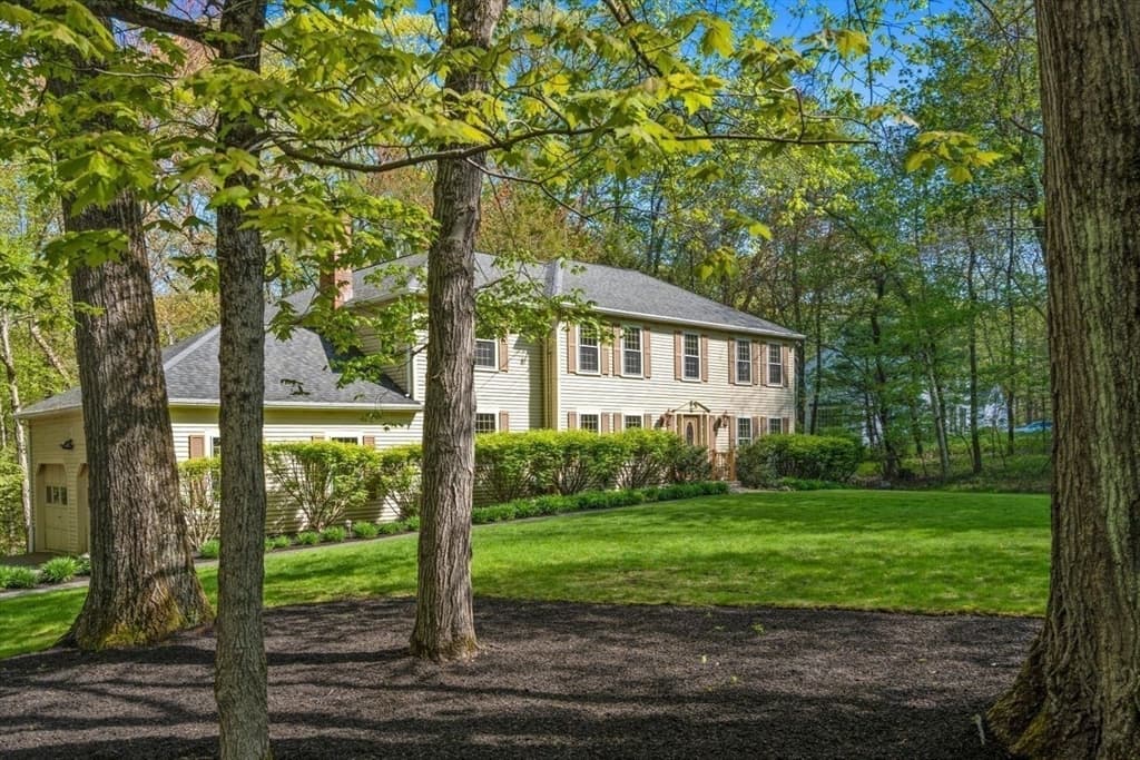 92 Wildwood Road photo 5