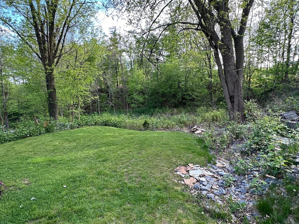 94 Ashburnham Hill Road photo 4