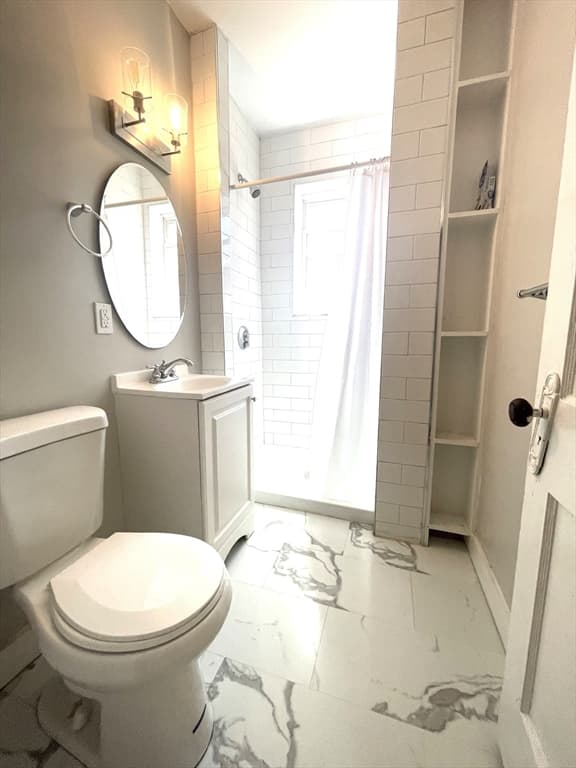 15 Huss Ct #307 photo 5