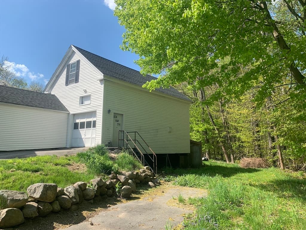 162 State Road photo 4