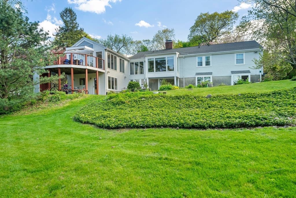 143 Concord Ave
