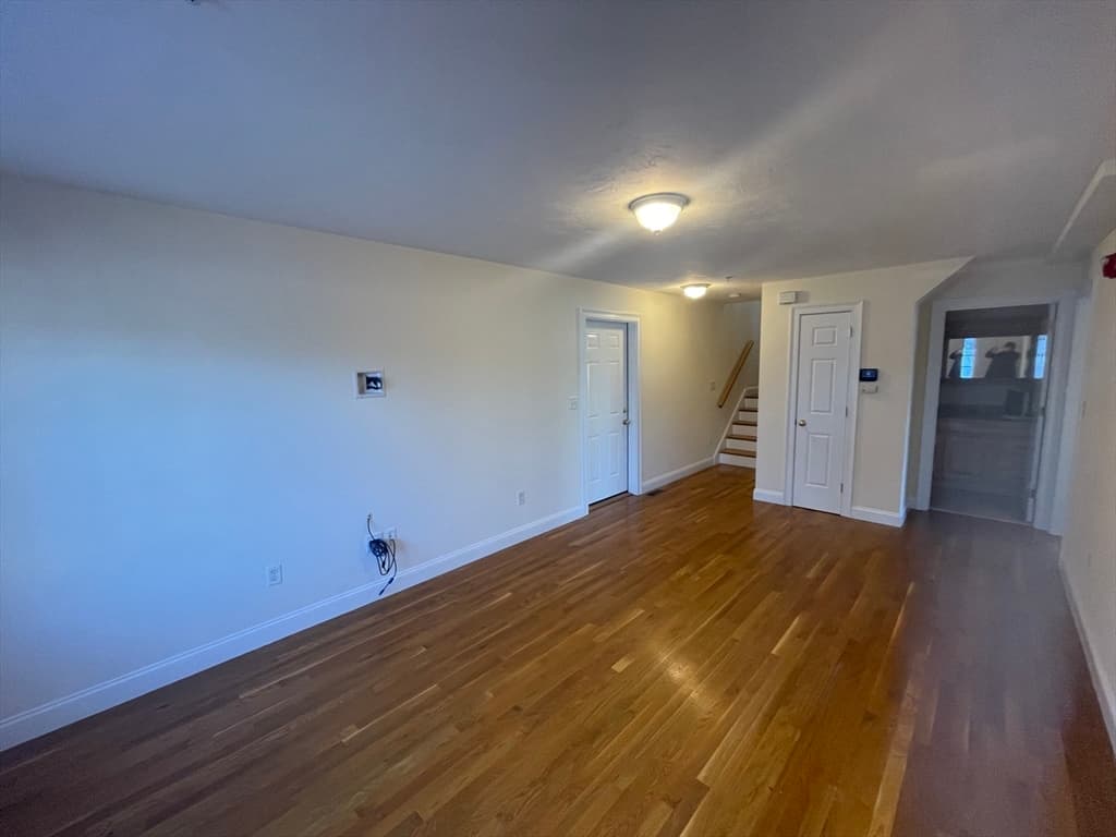 28 Murdock St #C photo 5