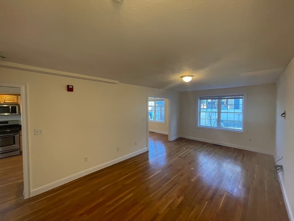 28 Murdock St #C photo 4