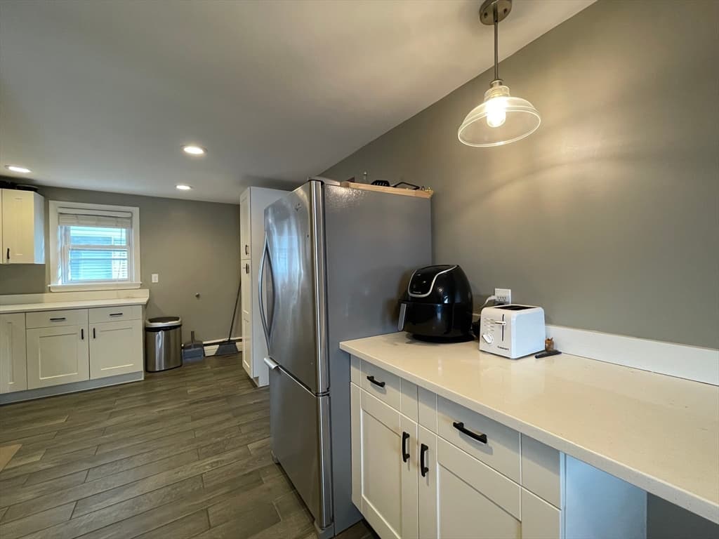 45 Hunewill Ave photo 5