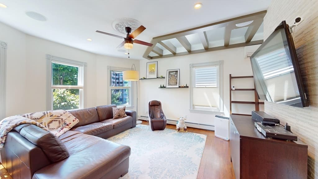 70 Chestnut St. #3