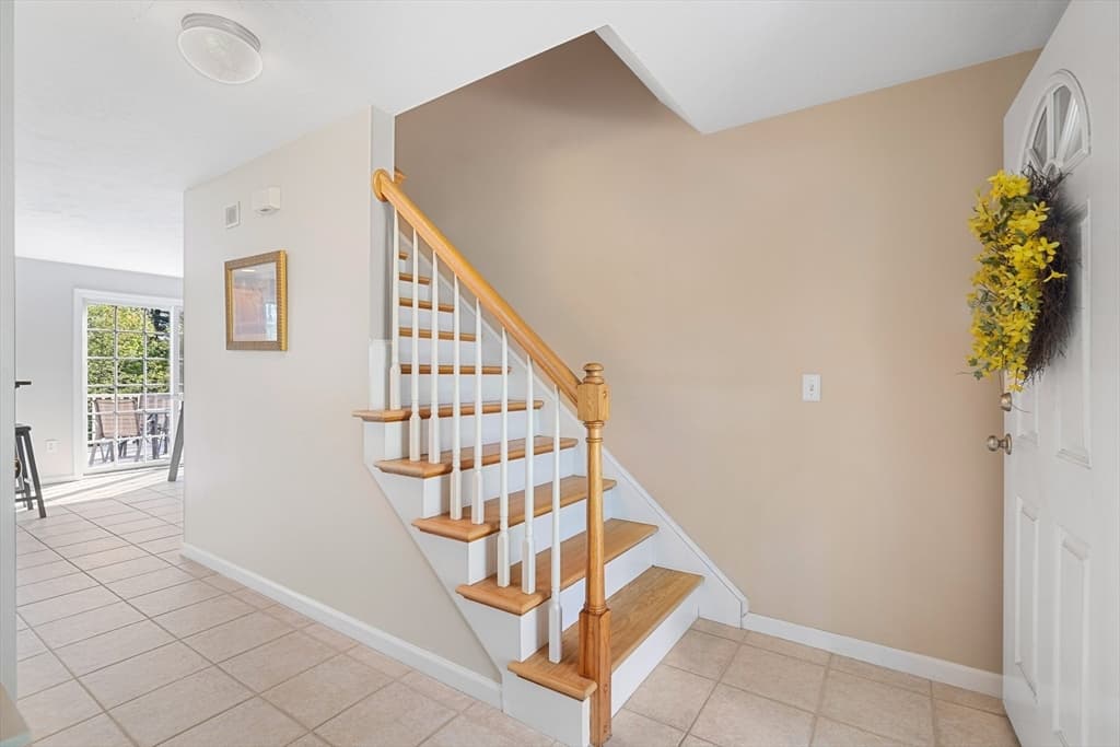 8 Tobin Dr photo 5