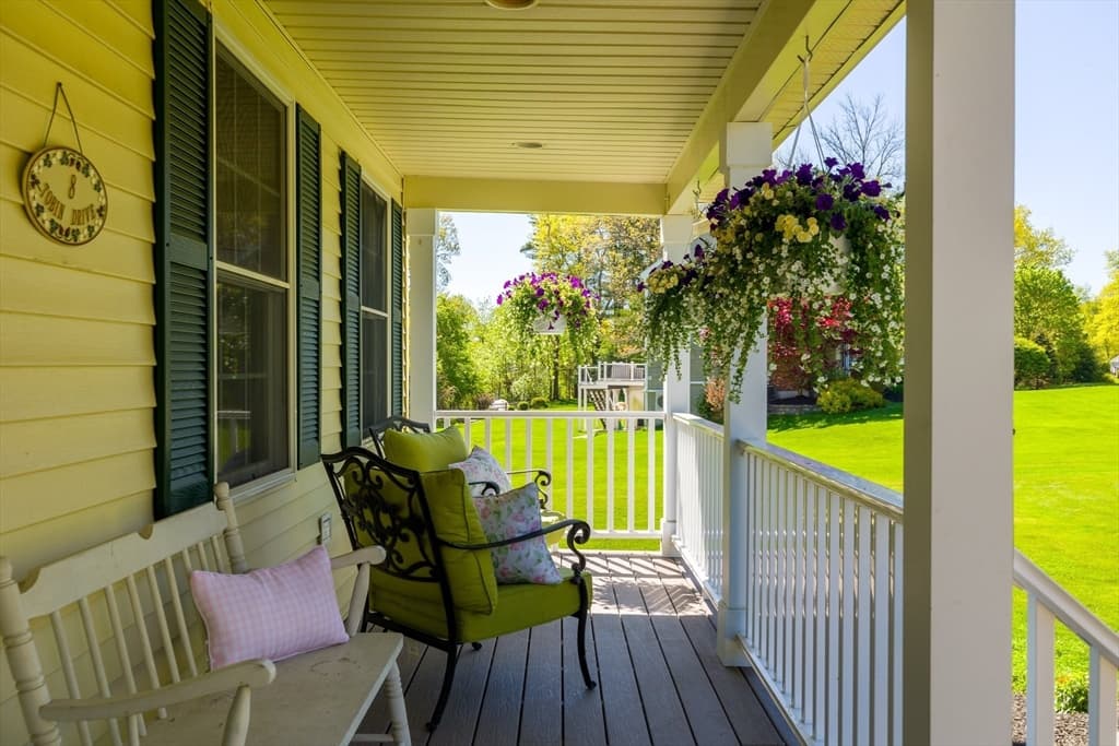 8 Tobin Dr photo 4