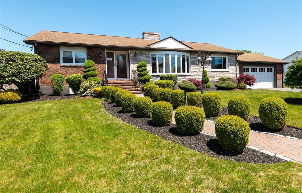 14 Milano Dr
