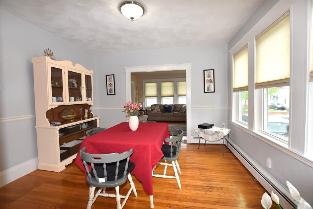 186 Harris St photo 5